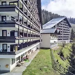 Urban & Florian-6 By Interhome